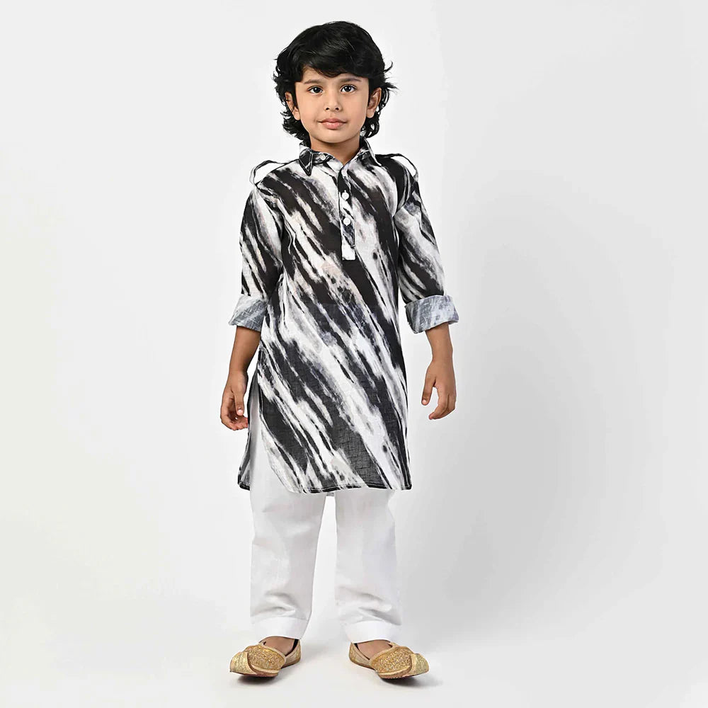 ABSTRACT PRINTED KIDS PATHANI