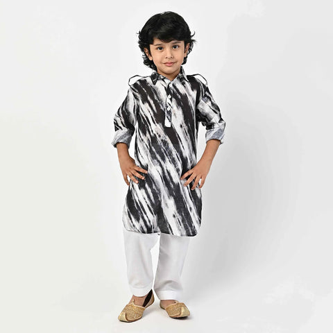 ABSTRACT PRINTED KIDS PATHANI