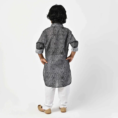 ZIG ZAG PRINTED KIDS PATHANI