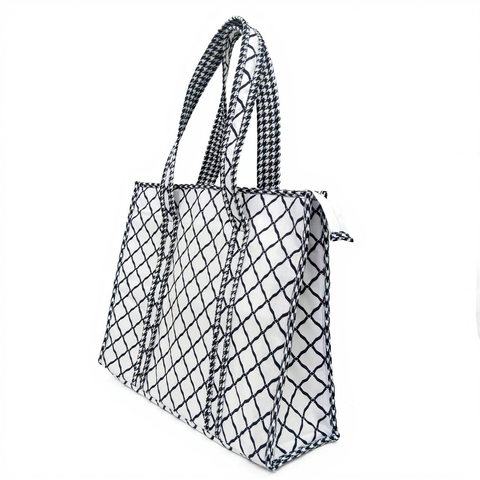 DIAMOND CHAIN ELEGANCE PRINT SMALL TOTE BAG