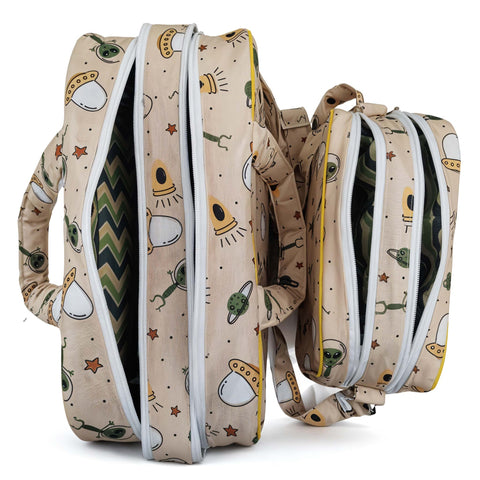 SPACE INVADERS PRINT TRAVEL BAG