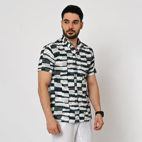 BLACK & WHITE BOX PRINTED SHIRT