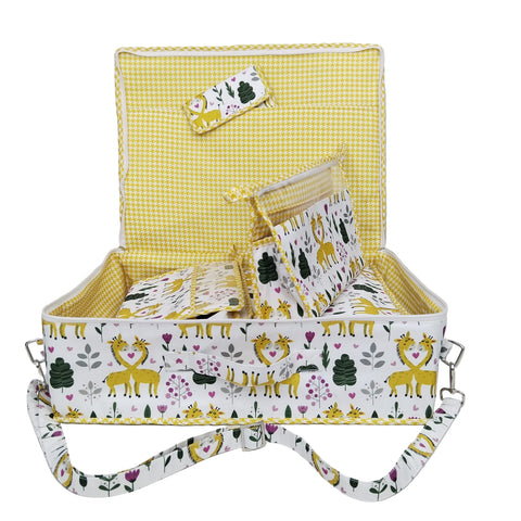 GIRAFFE PARADISE PRINT 8 PIECE KIDS GIFT SET