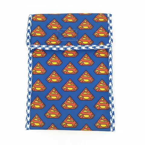 SUPER HERO PRINT 8 PIECE KIDS GIFT SET
