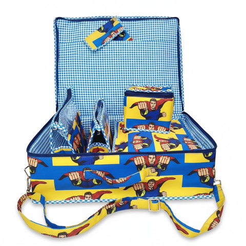 SUPER CAP PRINT 8 PIECE KIDS GIFT SET