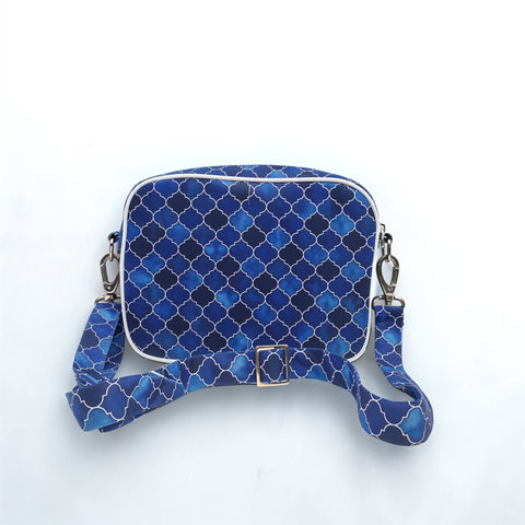 INDIGO MOSAIC PRINT TRAVEL BAG