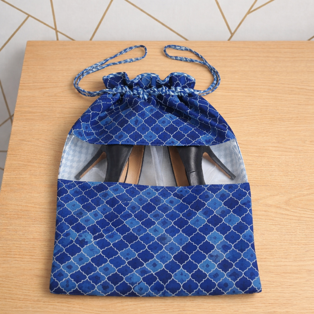 INDIGO MOSAIC PRINT Heels & Sandals Cover