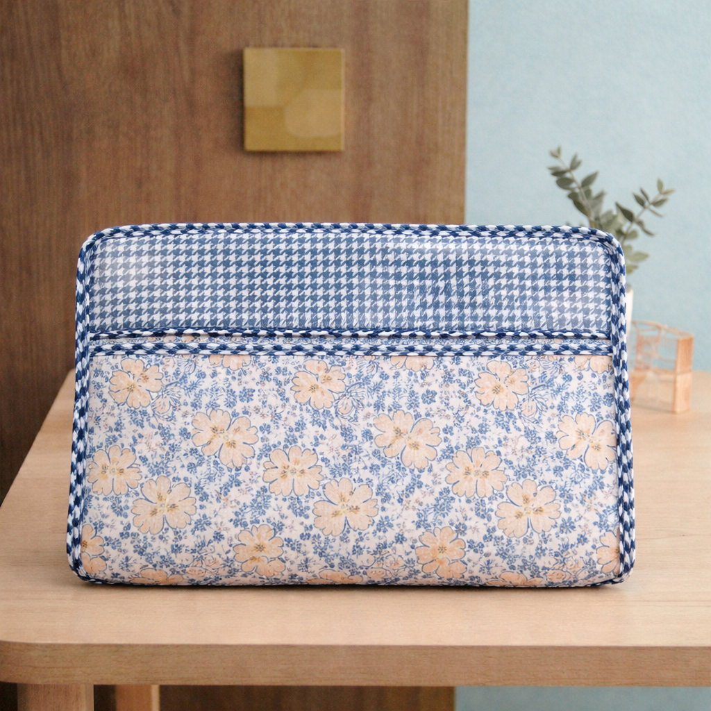 PEACH BLOSSOM FIELD PRINT MAXSTOR TOILETRY BAG