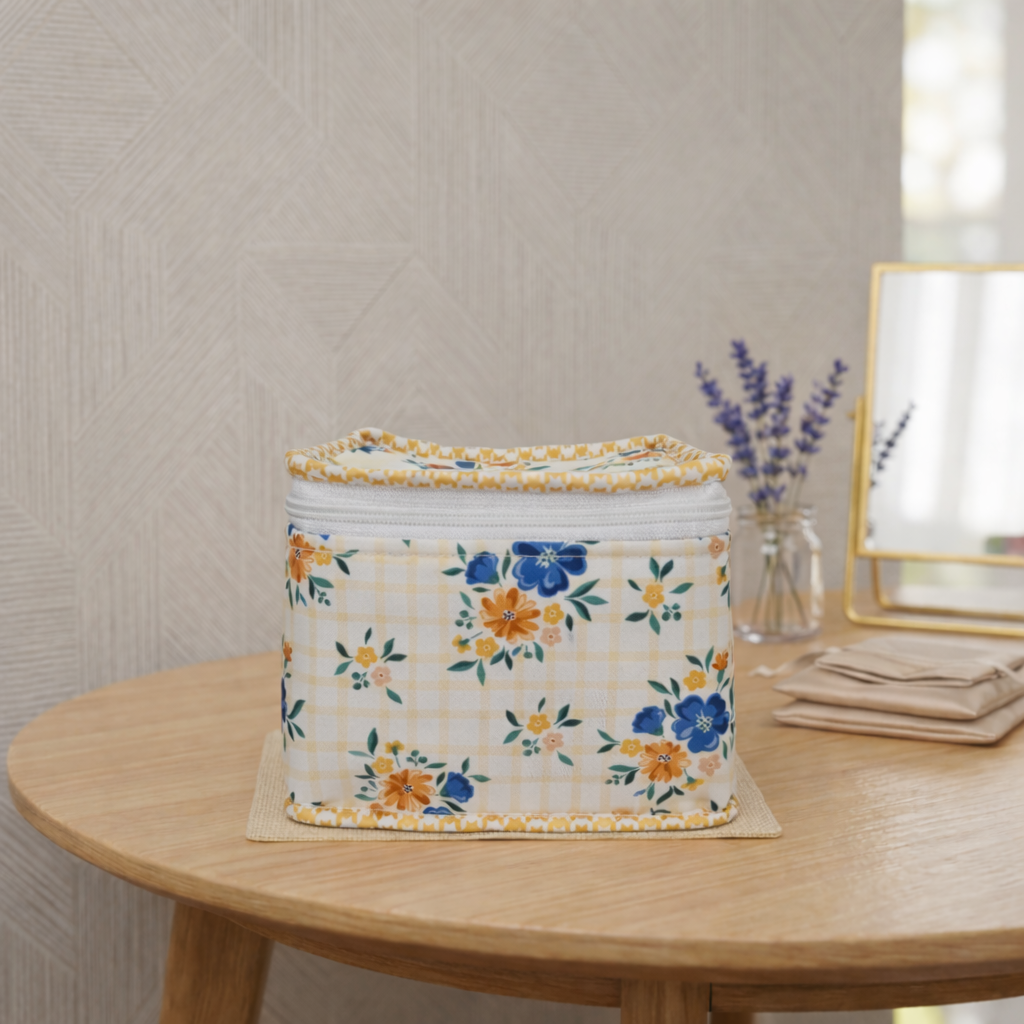 BLUEBELL BUTTERSCOTCH CHECKS PRINT EARRING ORGANIZER