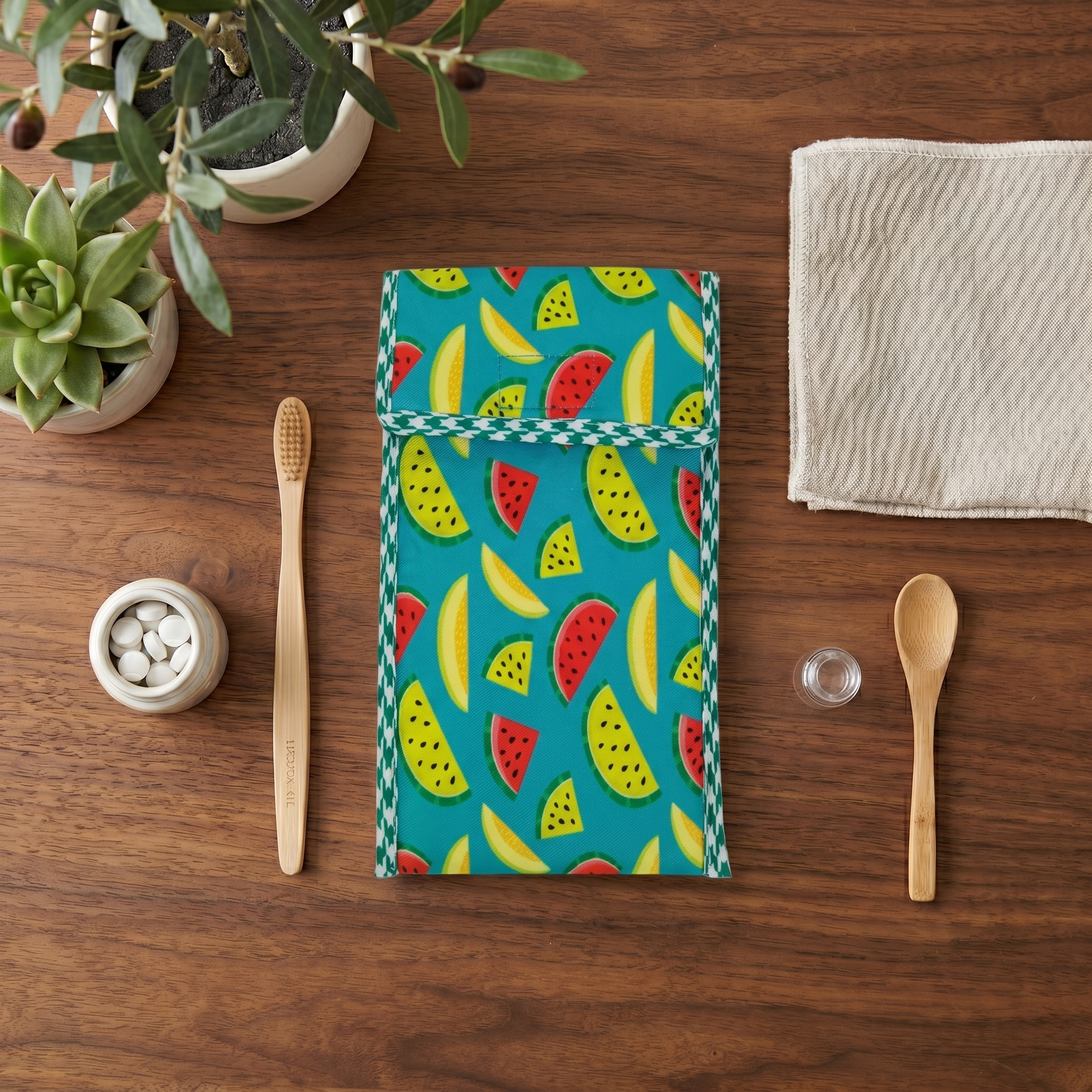 MELON MUSE PRINT TRAVEL DENTAL KIT