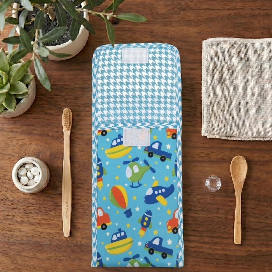 BLUE SKY TRAFFIC PRINT  TRAVEL DENTAL KIT