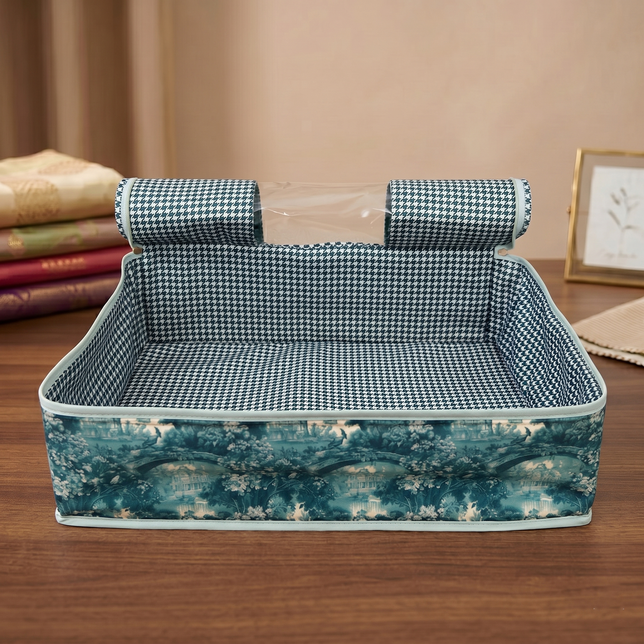 ENCHANTED CASTLE GARDEN PRINT GRAND SAREE ORGANIZER