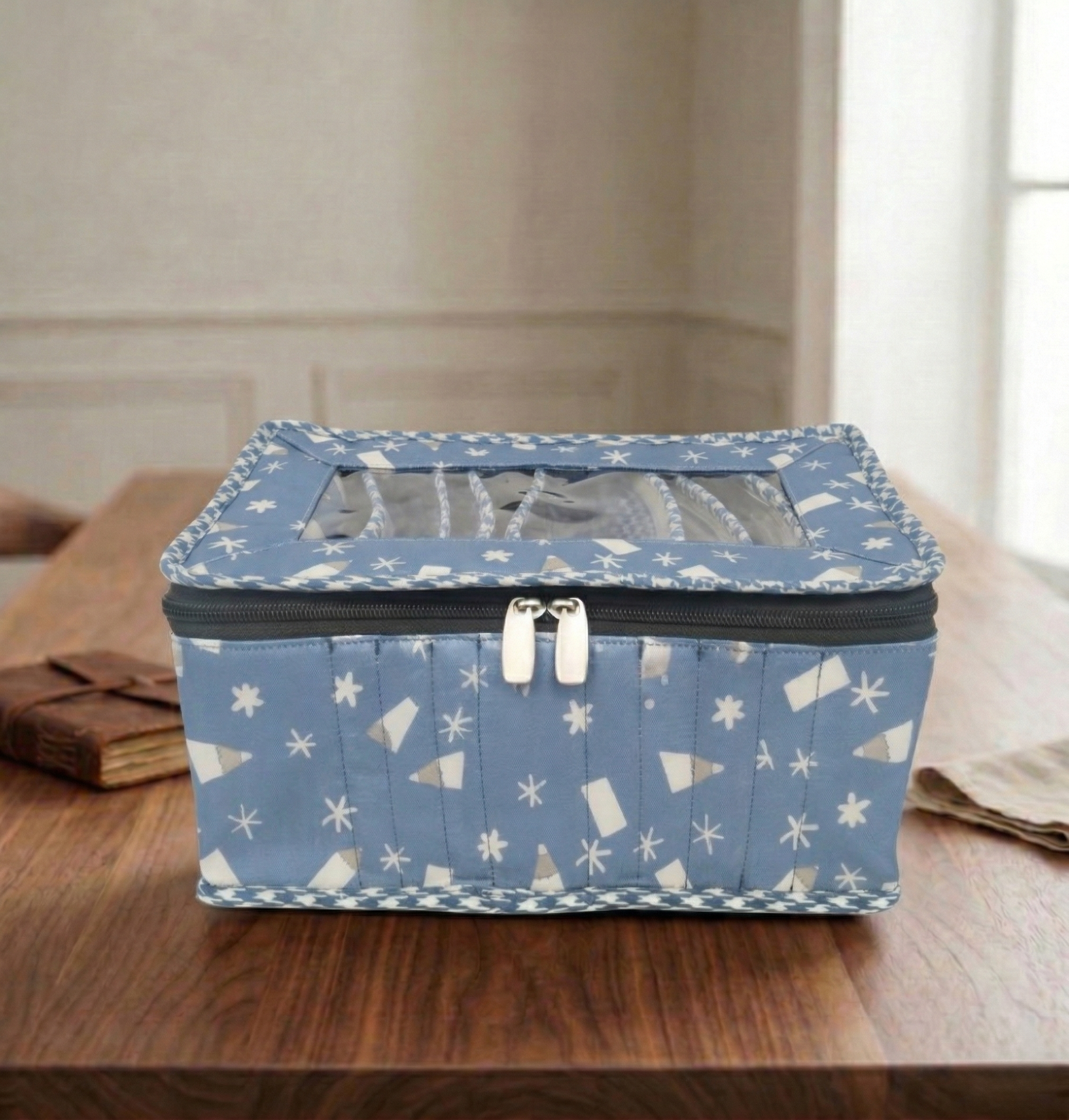 PENCIL FLAKES PRINT LUXE 10-POUCH EARRING ORGANIZER