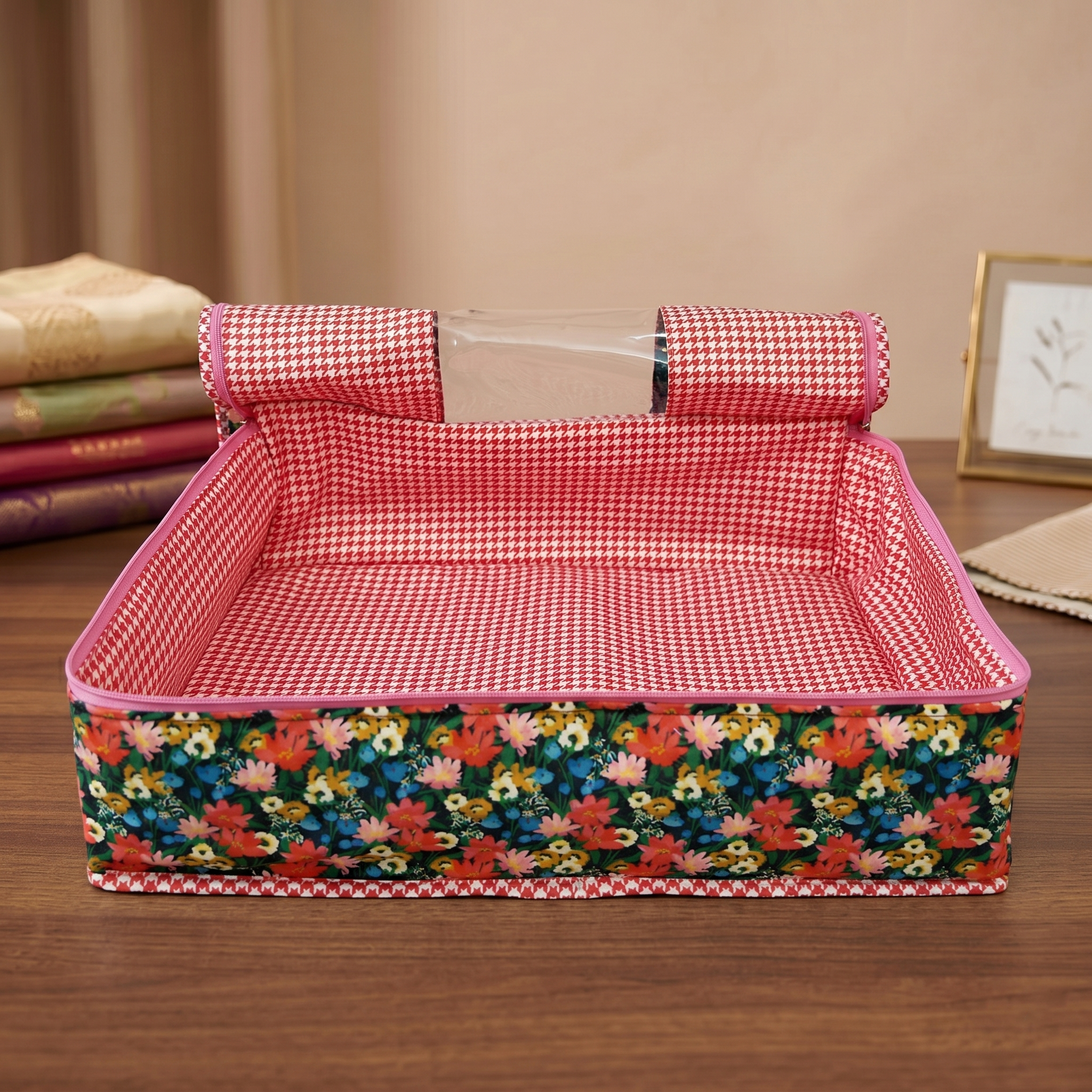 BLOOM BURST PRINT GRAND SAREE ORGANIZER