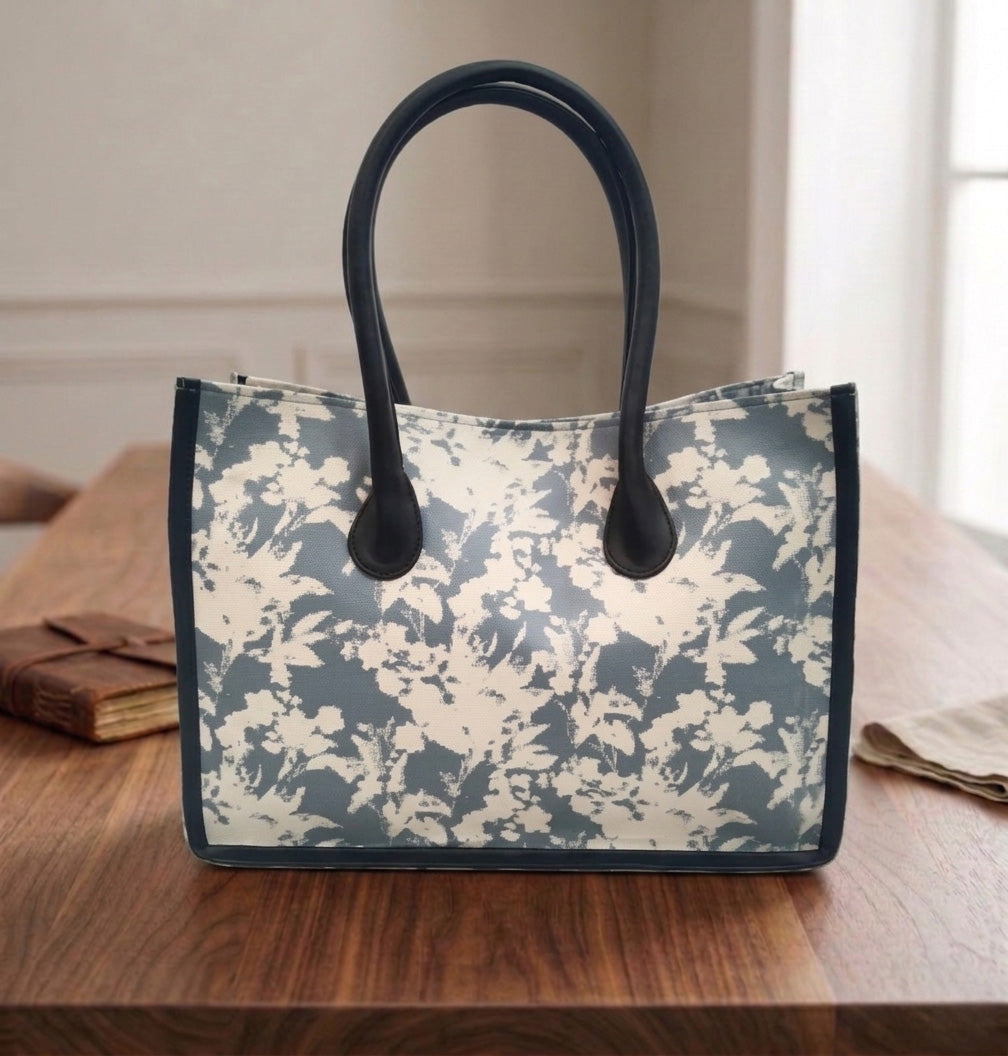 CLOUD BLOOM LEATHER BAG