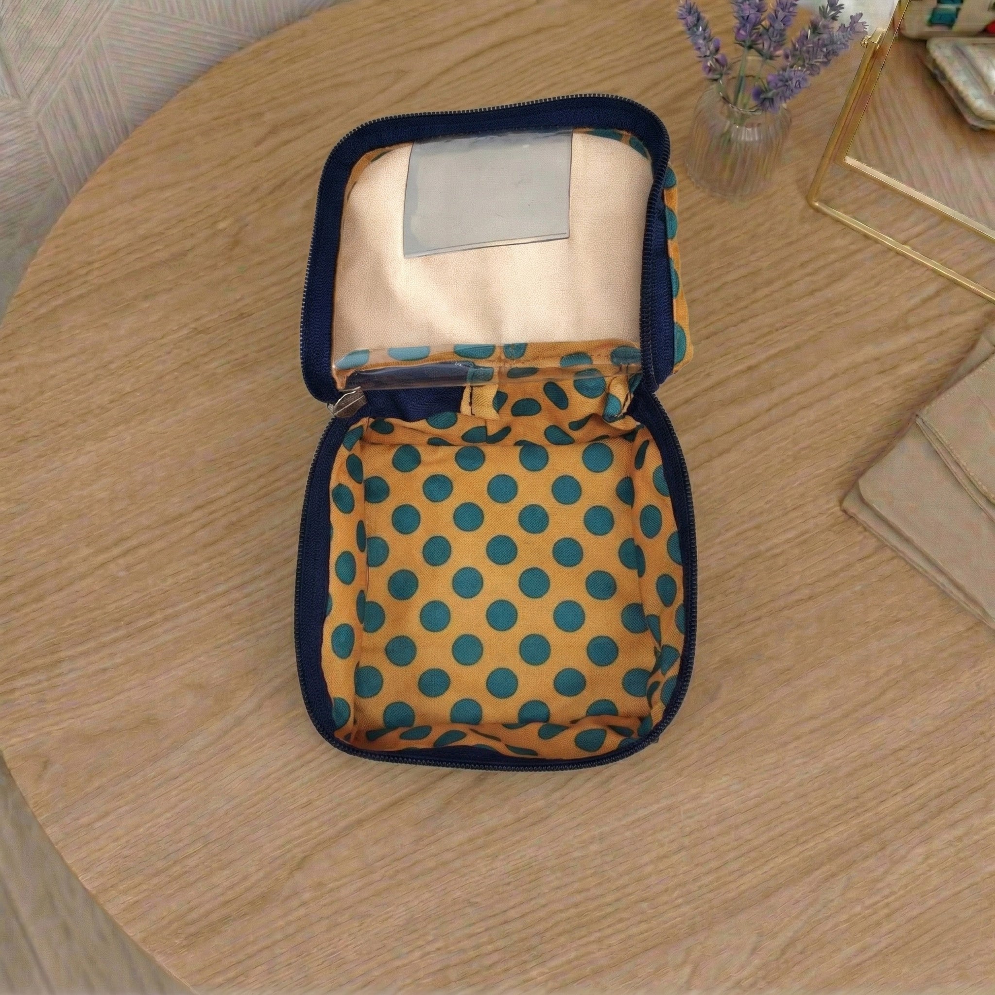 PEACOCK GLORY PRINT BINDI ORGANIZER