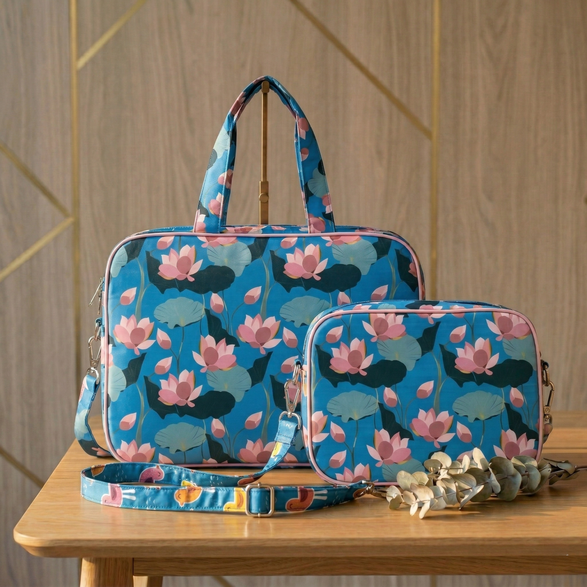 PADMA PICHWAI PRINT TRAVEL BAG