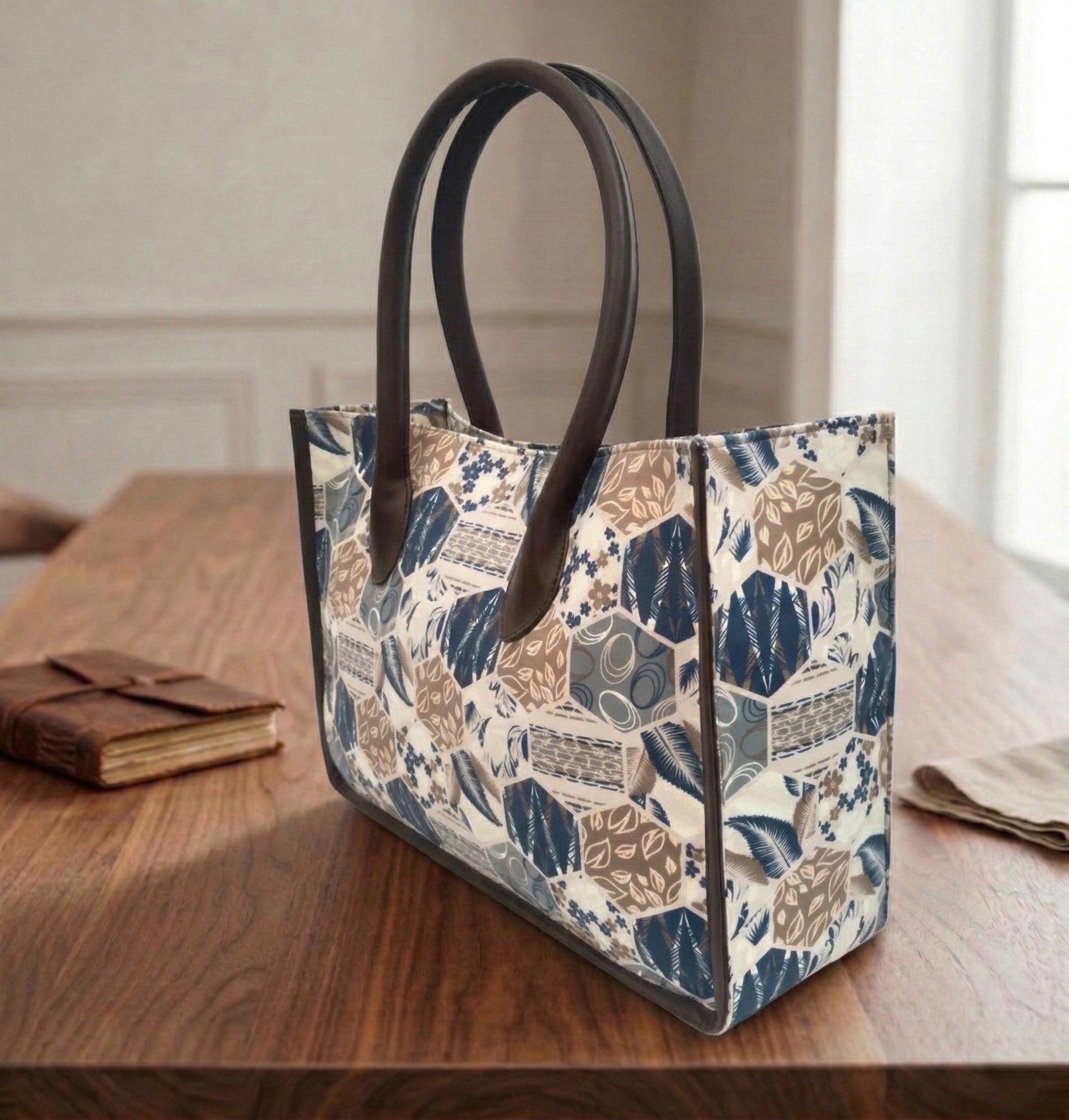 HERITAGE LEAF TILES TRAVEL LEATHER BAG