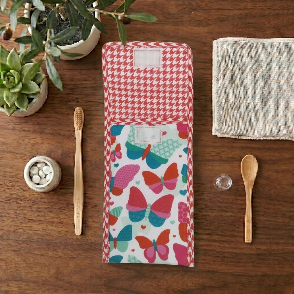 BUTTERFLY CANDY PRINT TRAVEL DENTAL KIT