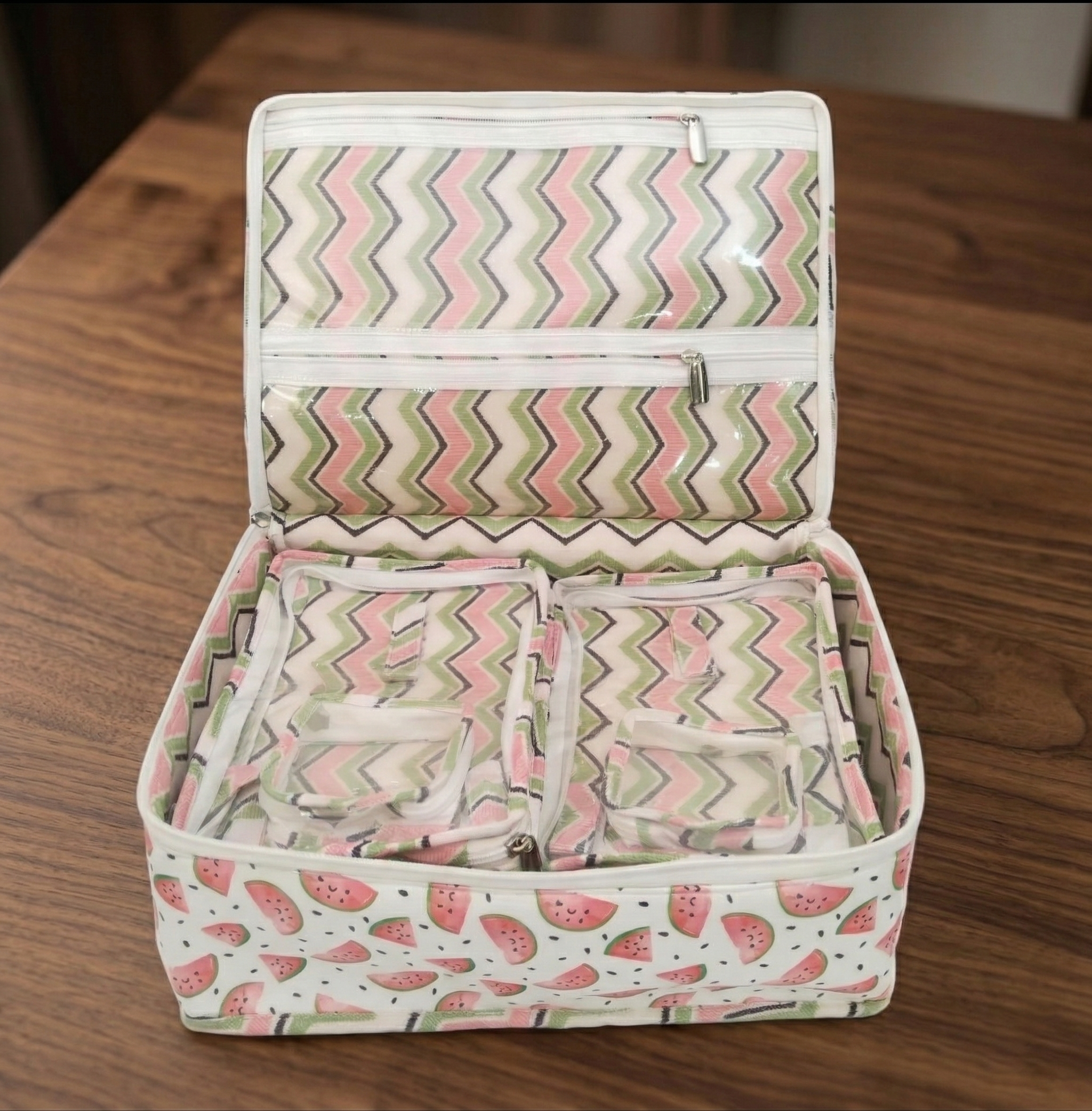 WATERMELON PRINT GRAND NECKLACE ORGANIZER