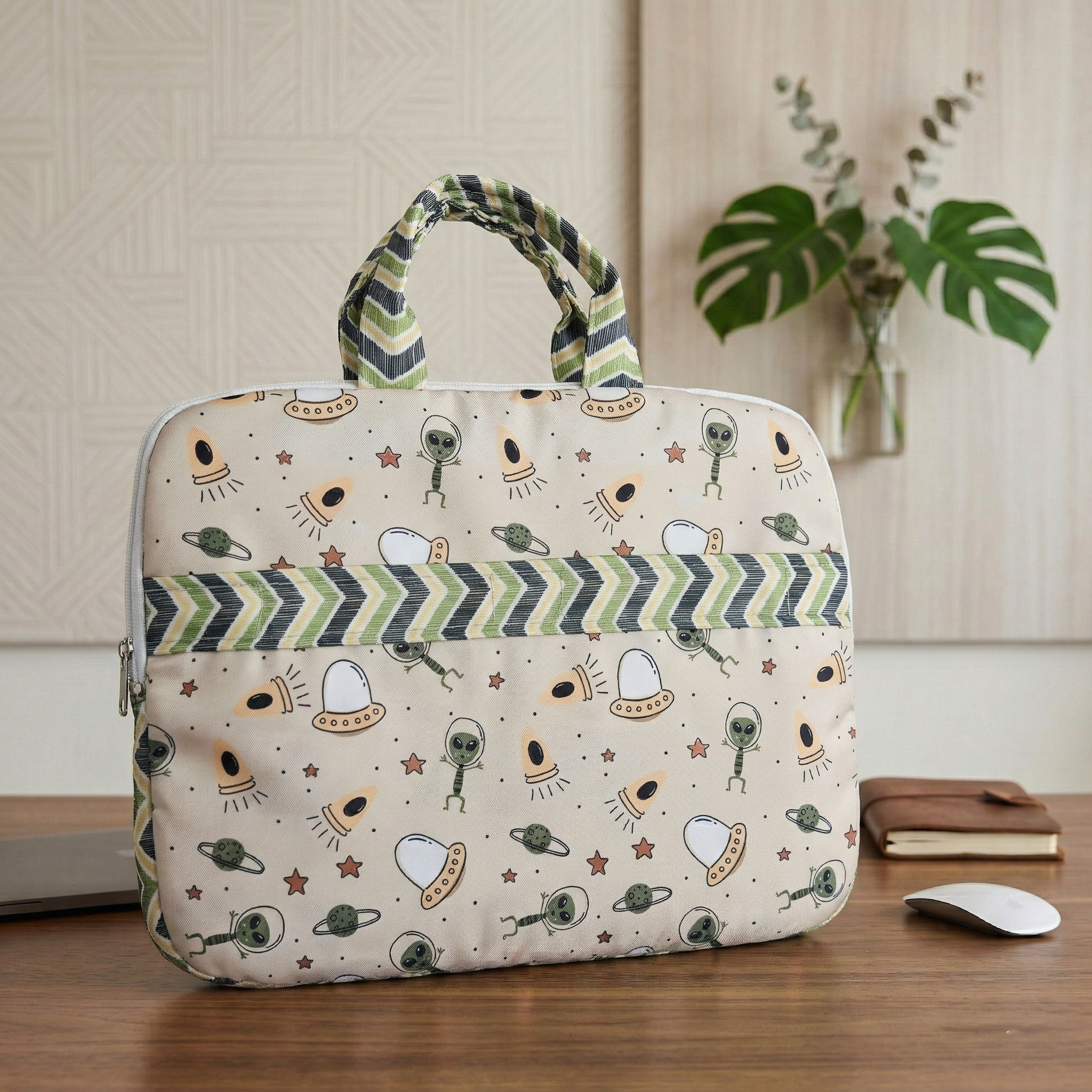 SPACE INVADERS PRINT Laptop Bag