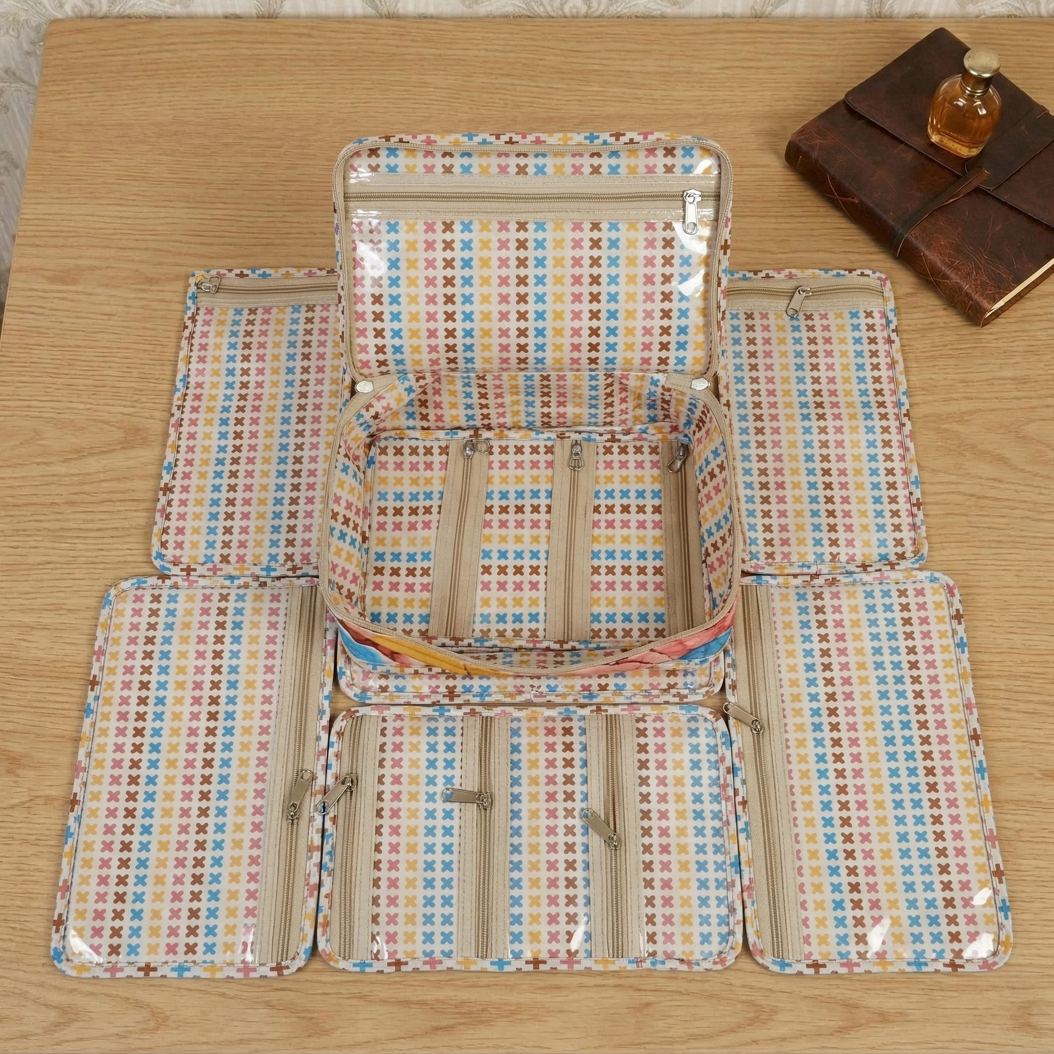 COLOR CRUSH PRINT JEWELRY ORGANIZER