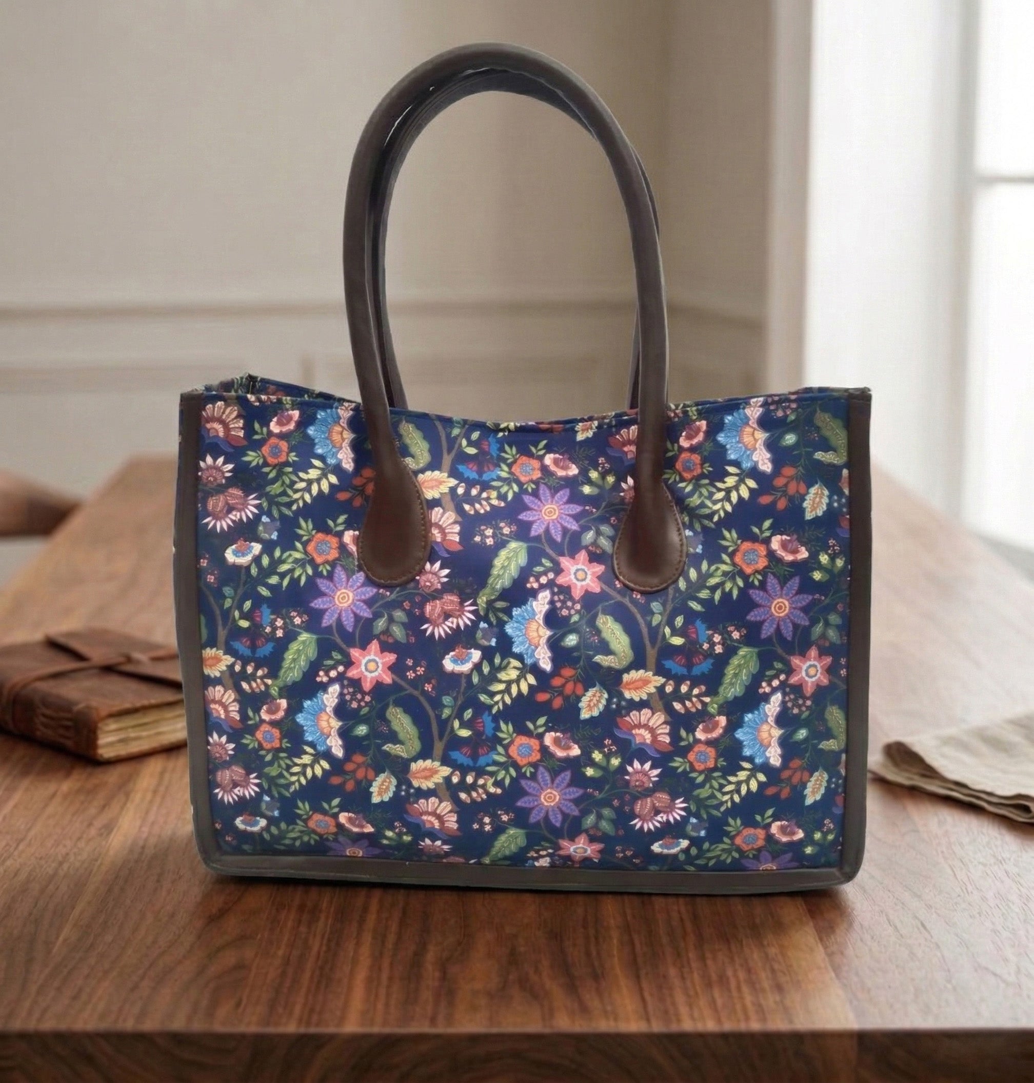 BLUE BLOOM TRAVEL LEATHER BAG
