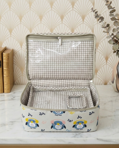 PENGUIN POP PRINT NECKLACE ORGANIZER