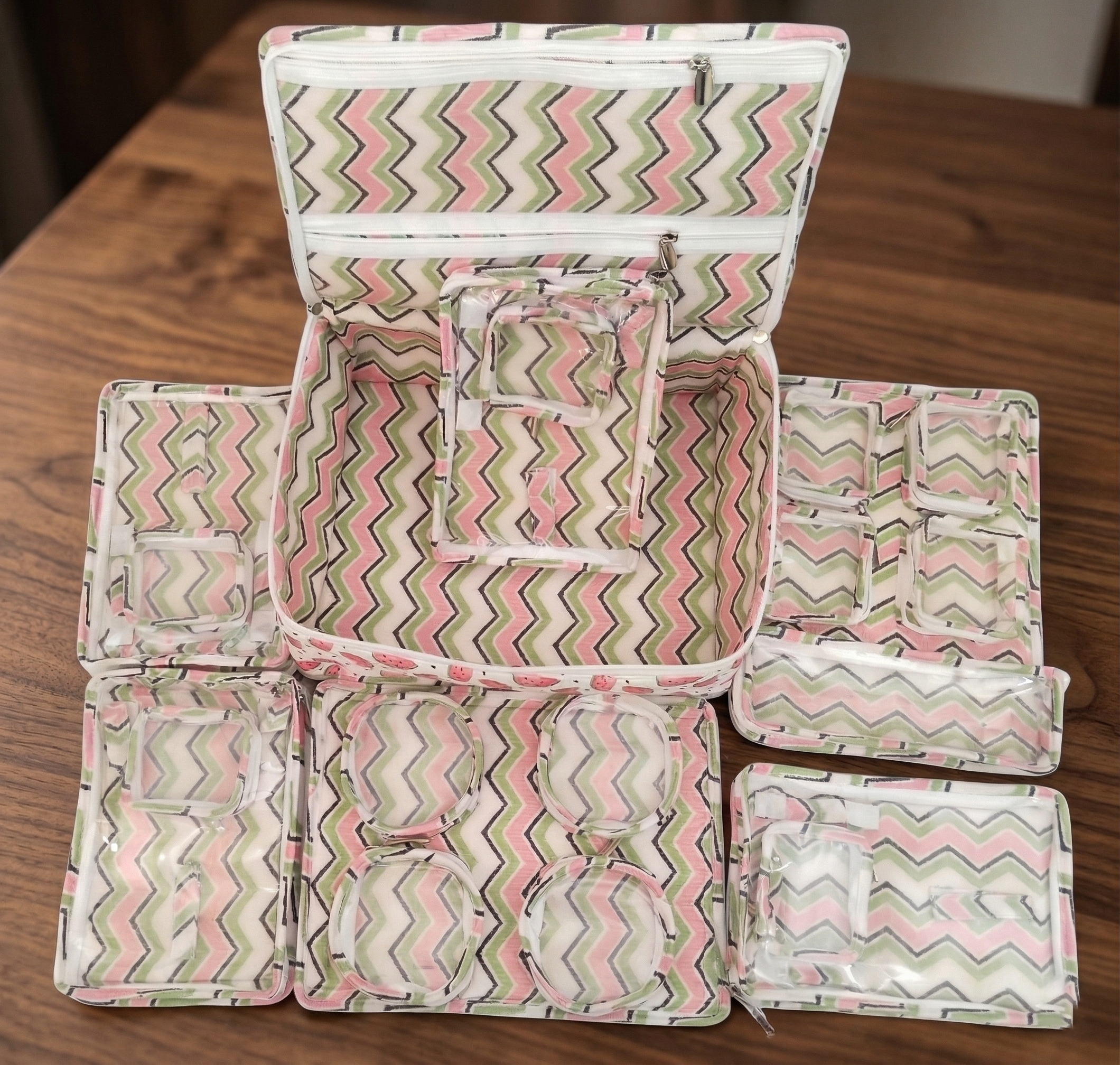 WATERMELON PRINT GRAND NECKLACE ORGANIZER