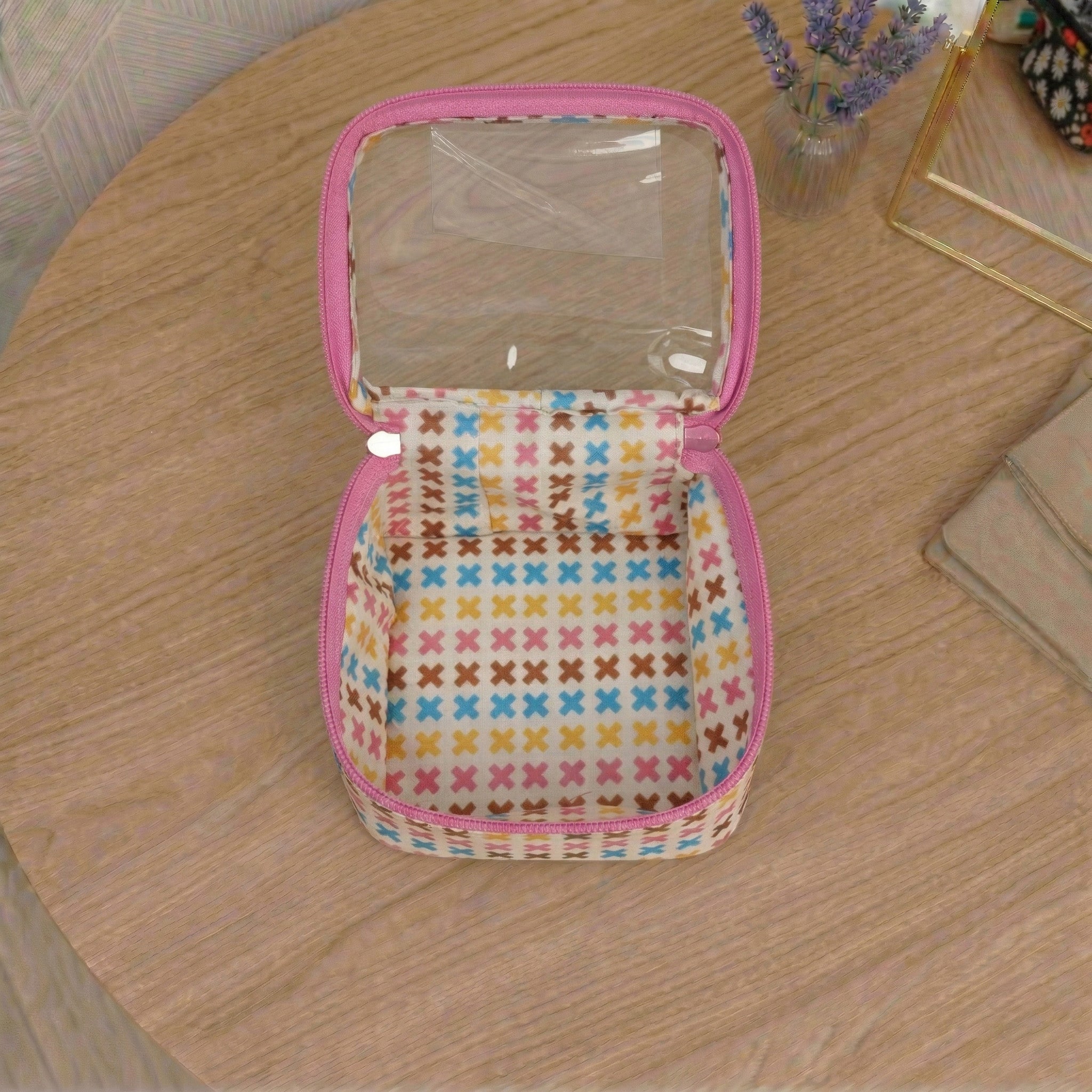 COLOR CRUSH PRINT BINDI ORGANIZER