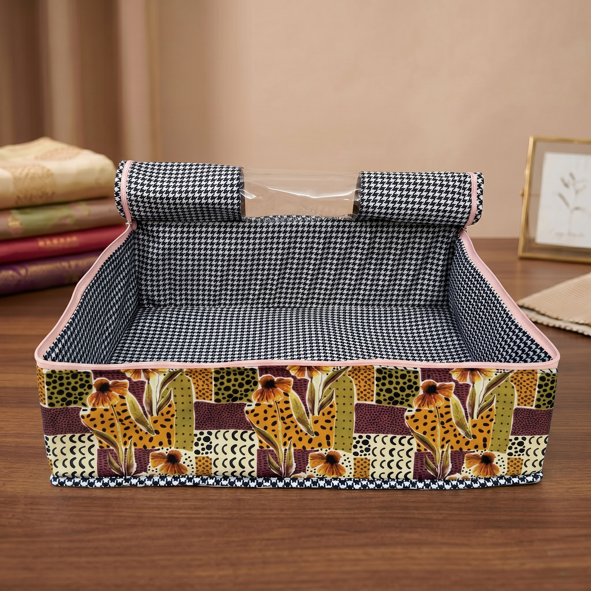 MIDNIGHT PEACH PETALS PRINT GRAND SAREE ORGANIZER