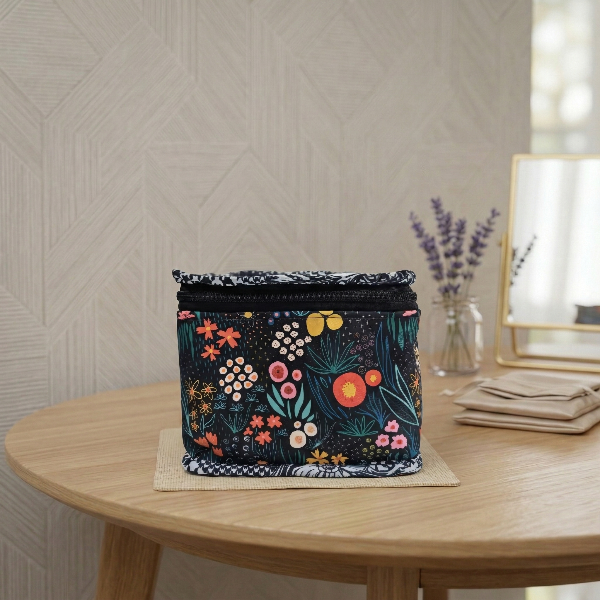 FLORA FIESTA PRINT Earring Organizer