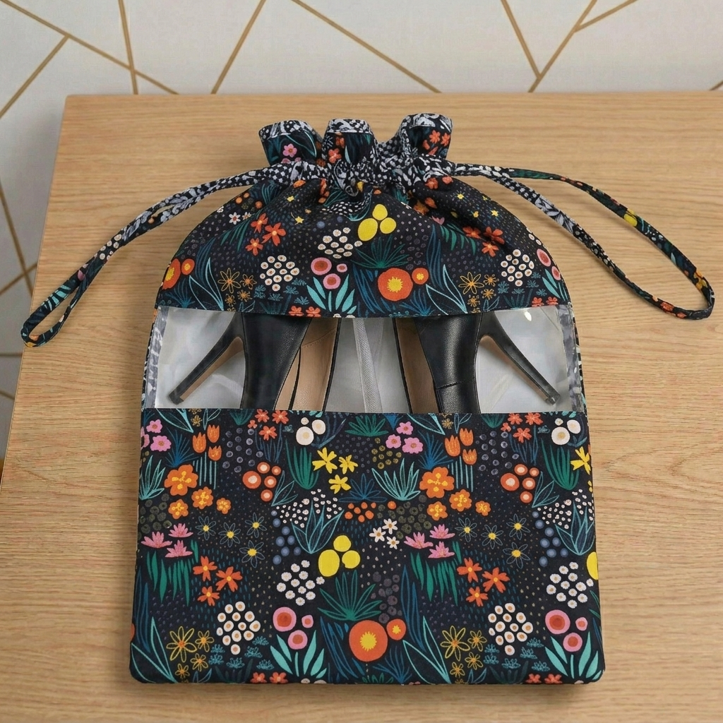 FLORA FIESTA PRINT Heels & Sandals Cover