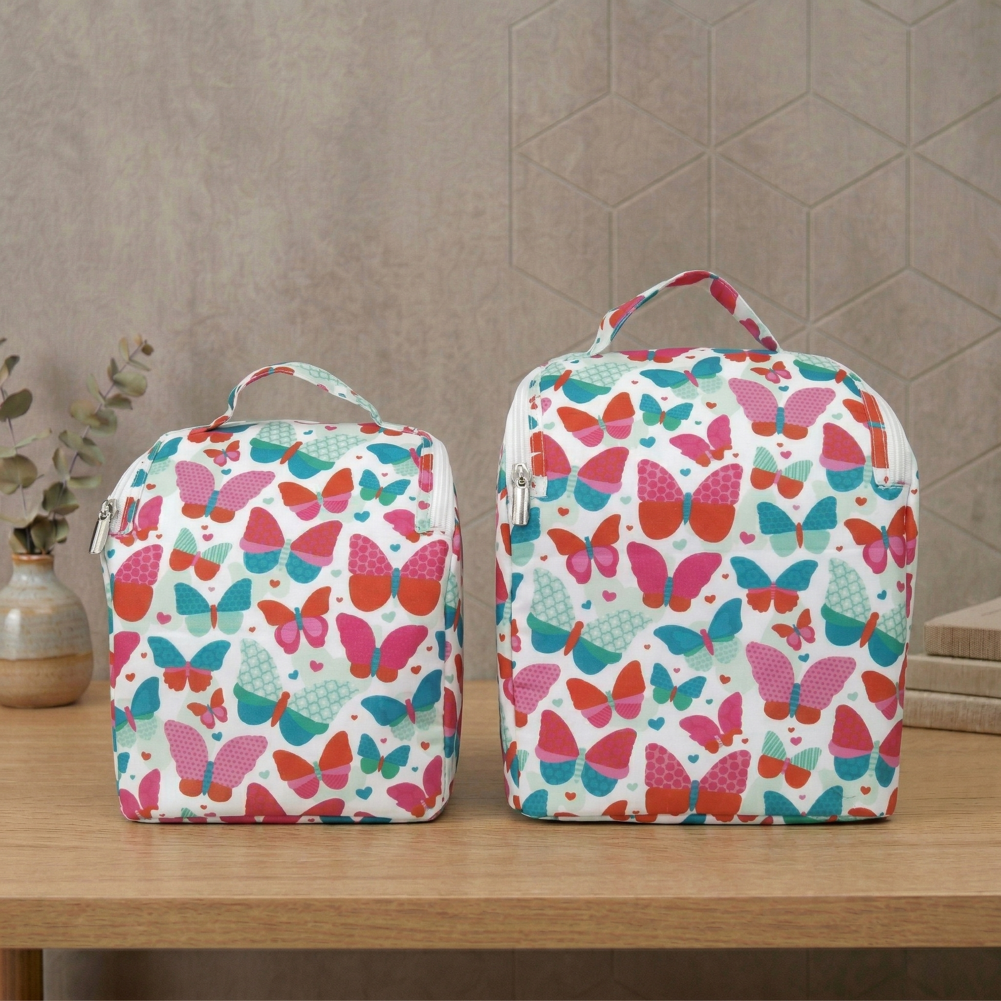 BUTTERFLY CANDY PRINT SMART TIFFIN BAG