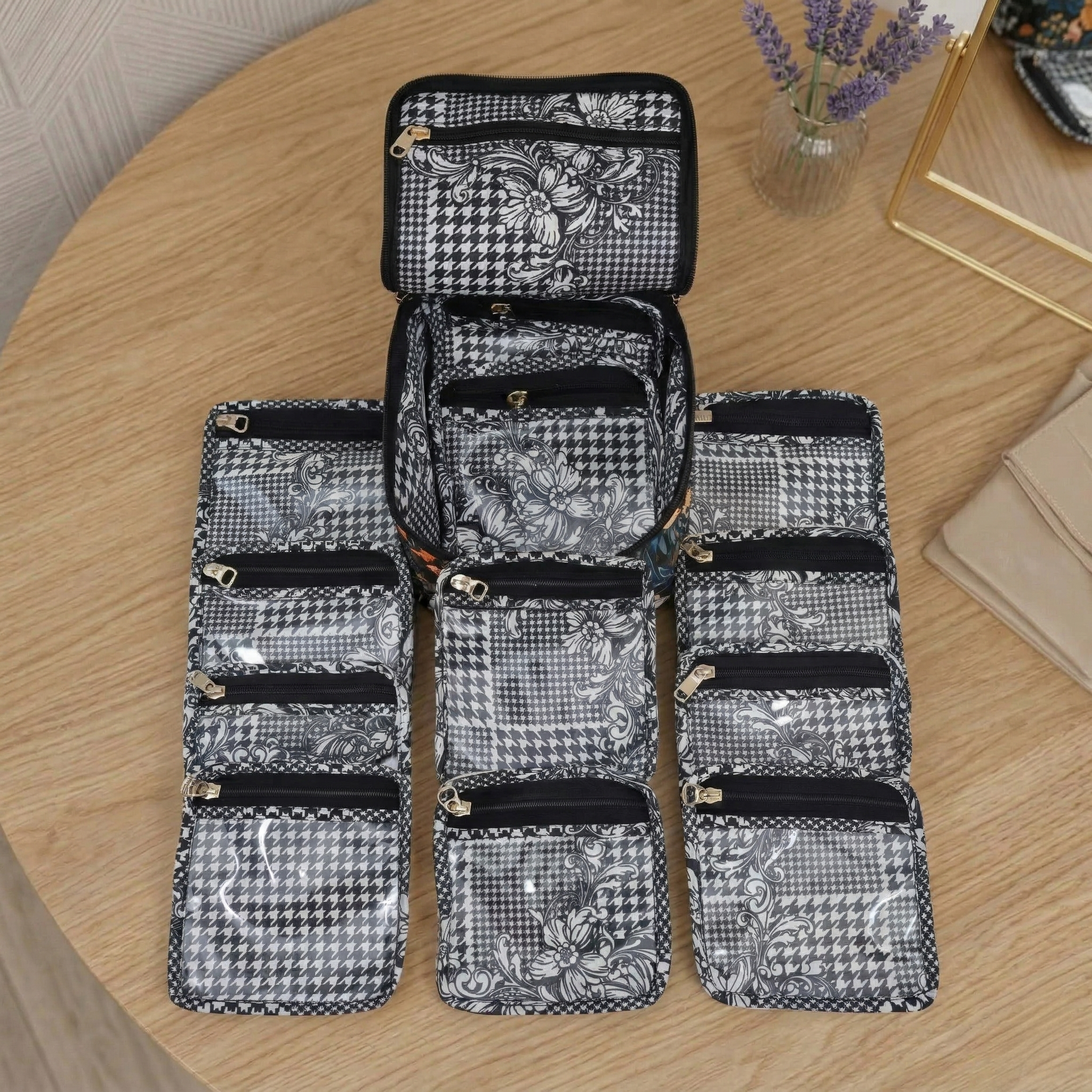 FLORA FIESTA PRINT Earring Organizer