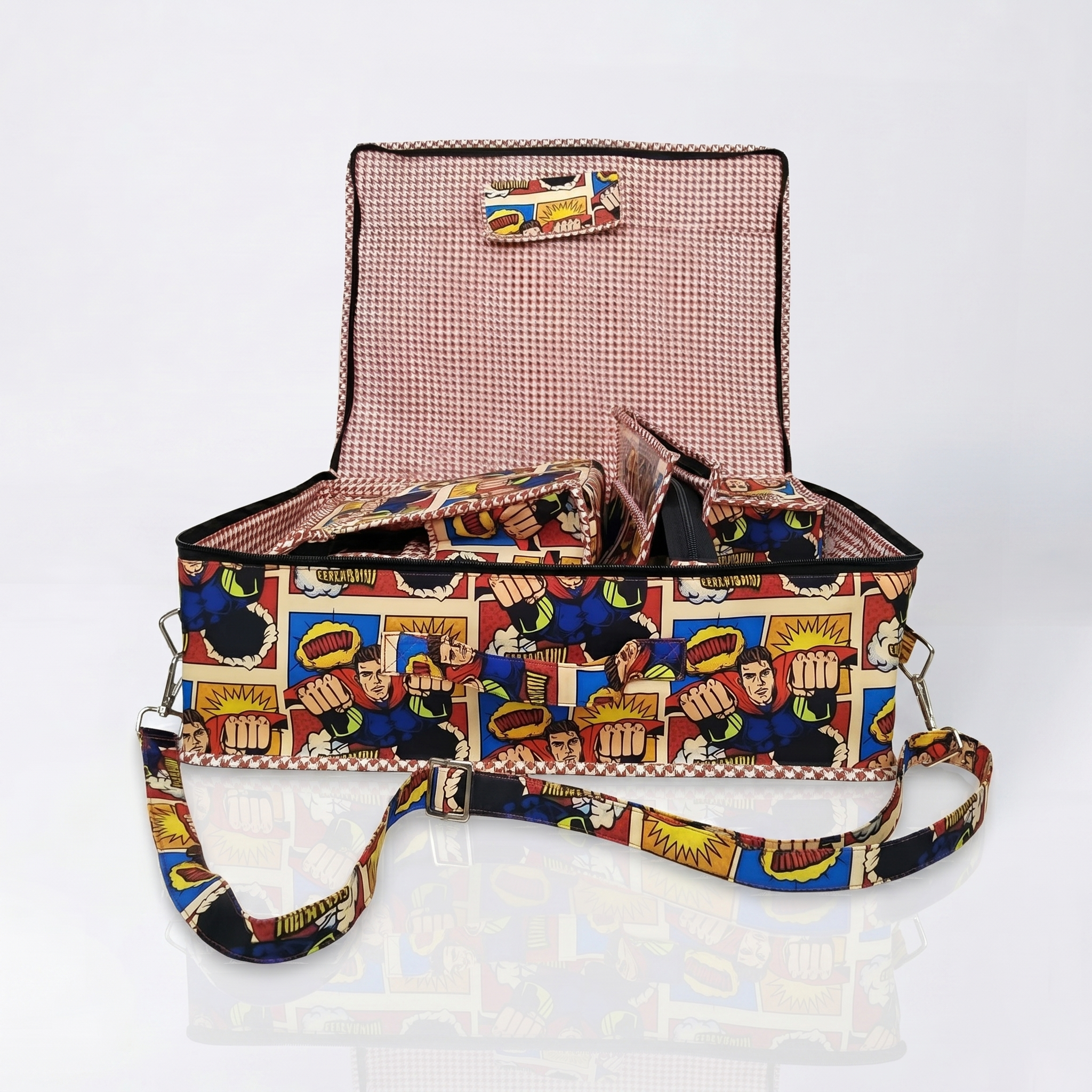 SUPER COMIC HERO PRINT 8 PIECE KIDS GIFT SET