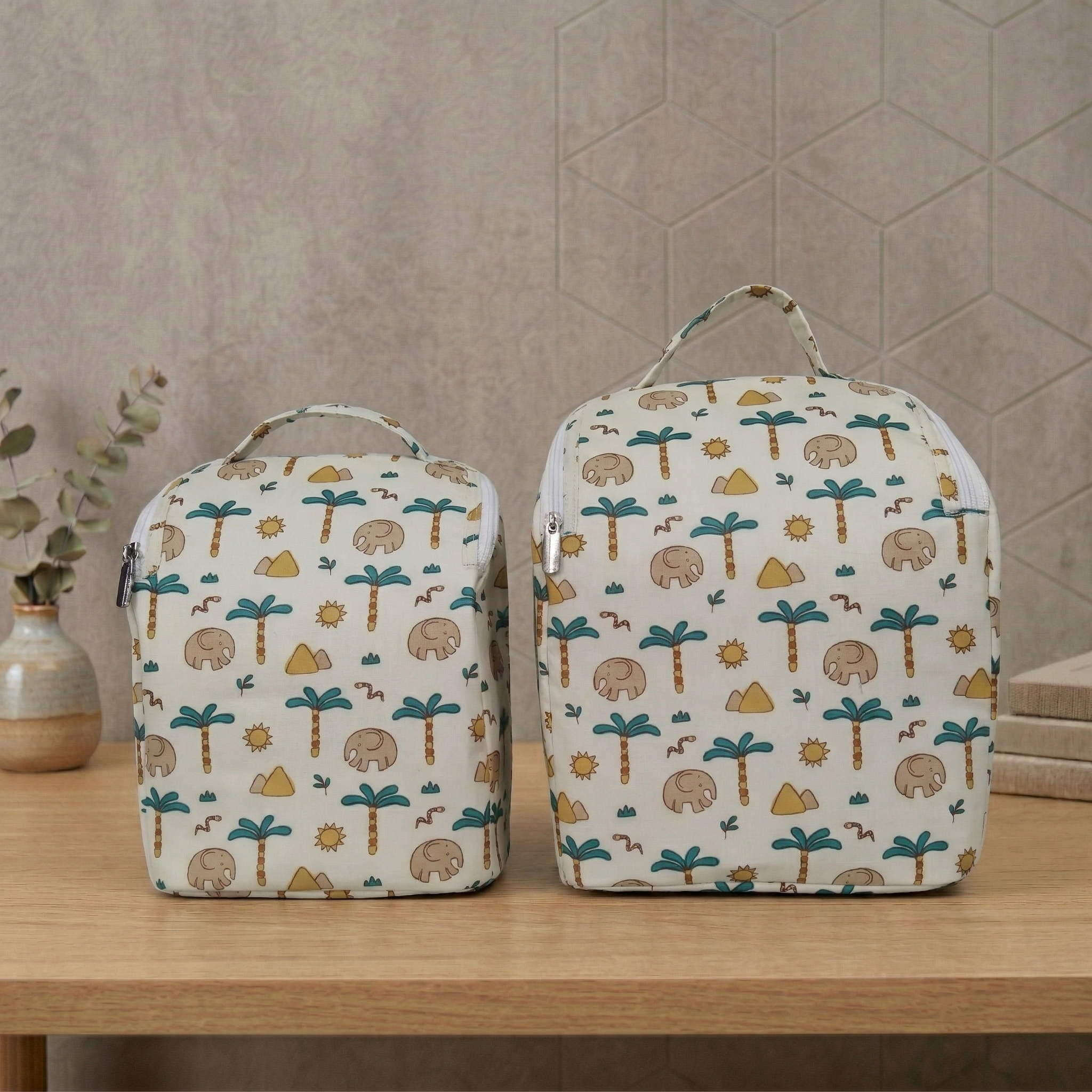 DESERT ELEPHANT PRINT SMART TIFFIN BAG