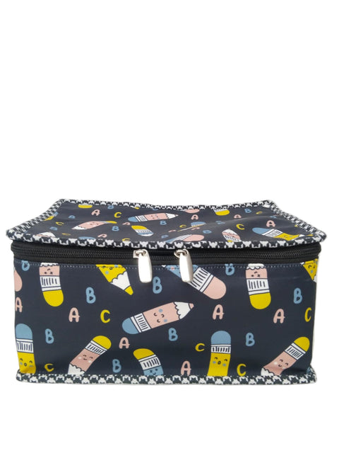ABC DOODLE PRINT NECKLACE ORGANIZER