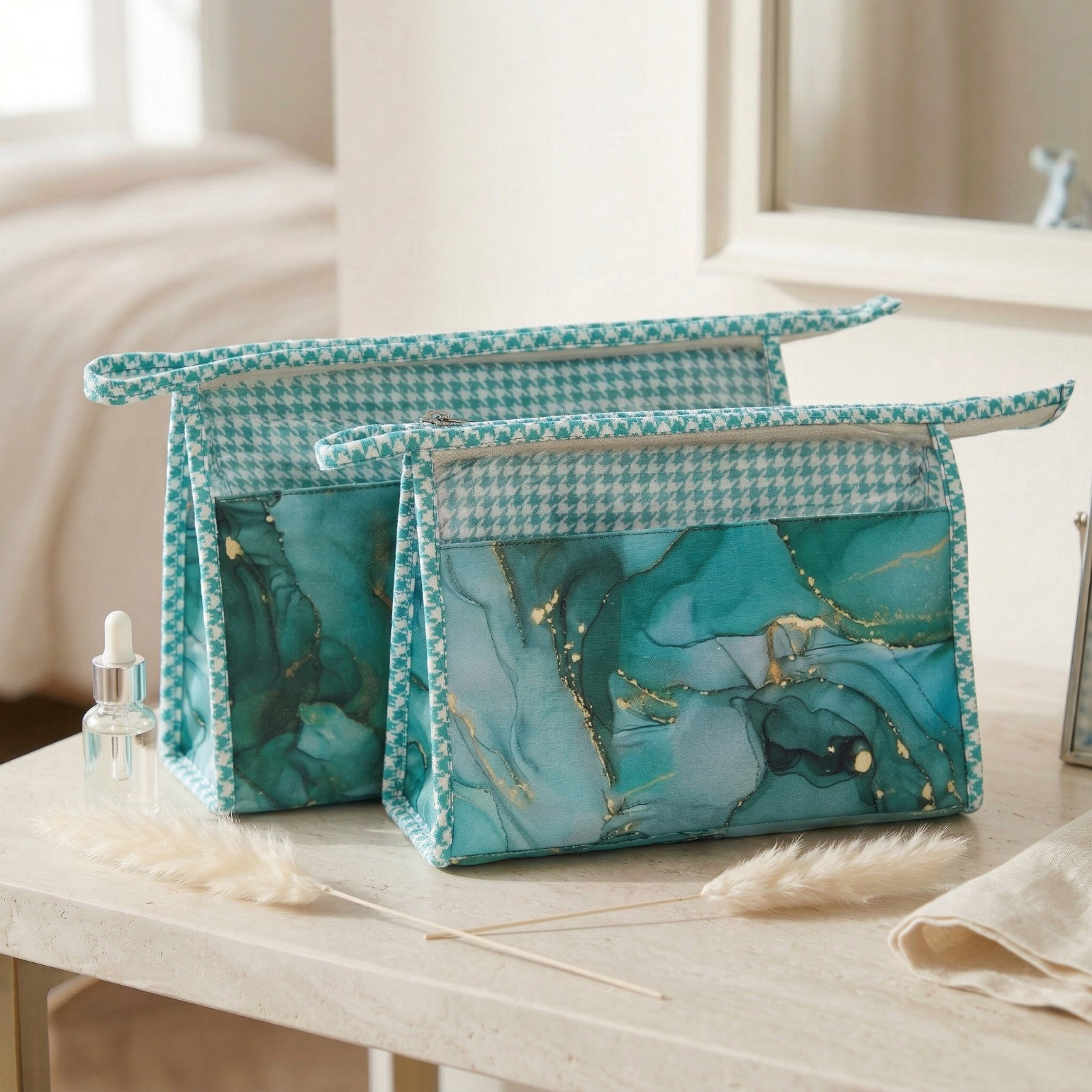EMERALD GOLD MARBLE PRINT TRAVEL MAKEUP POUCH SET