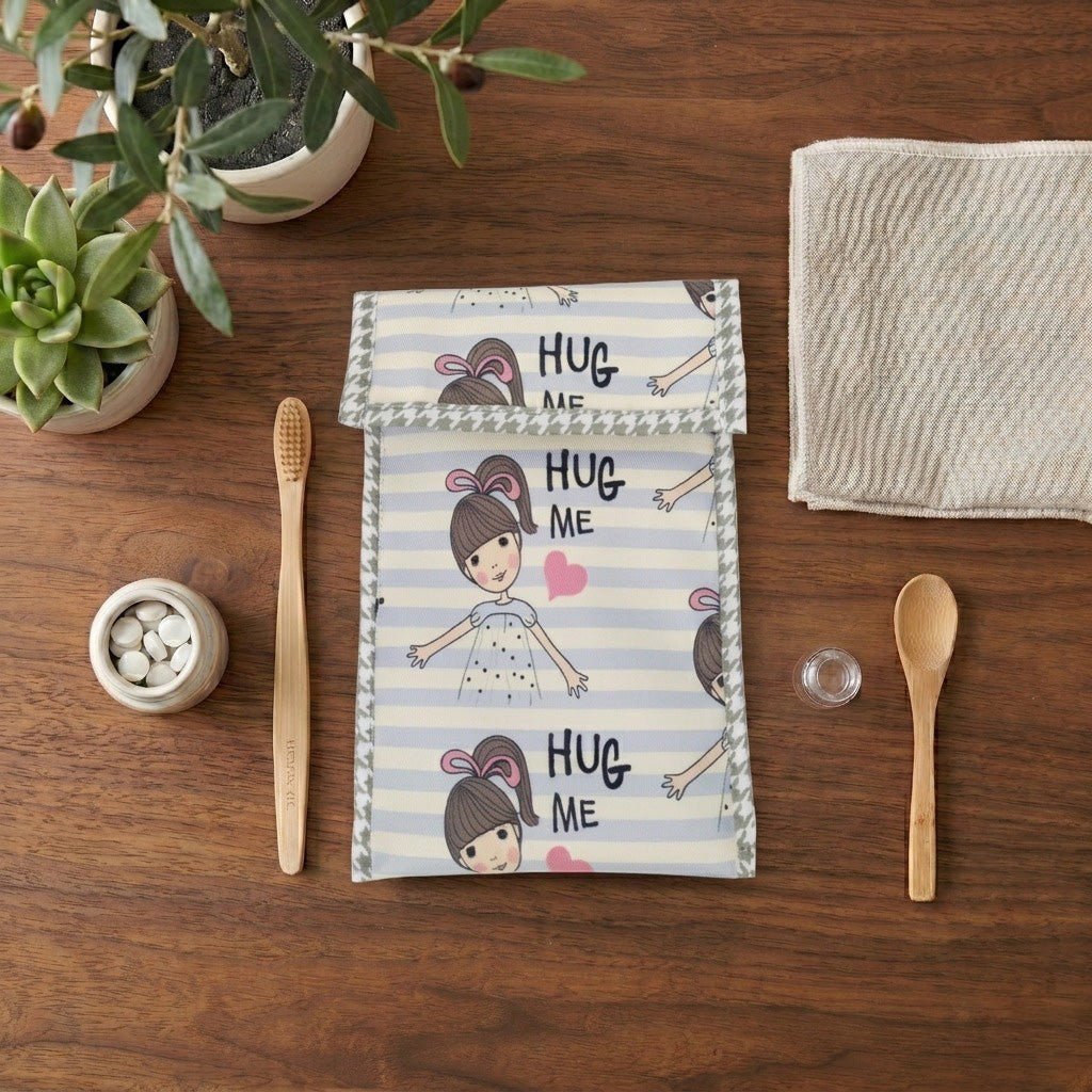 HUG MAGIC PRINT TRAVEL DENTAL KIT