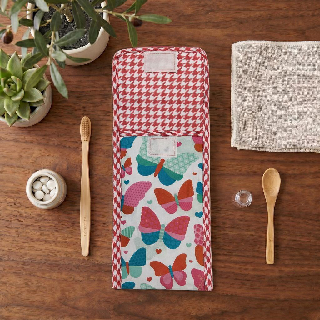 BUTTERFLY CANDY PRINT TRAVEL DENTAL KIT