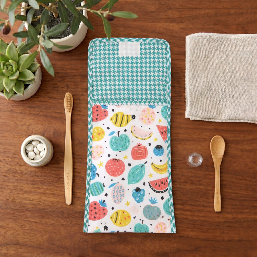 FRUIT FIESTA PRINT TRAVEL DENTAL KIT