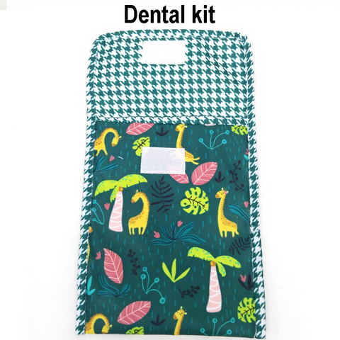 JUNGLE JOY PRINT 8 PIECE KIDS GIFT SET