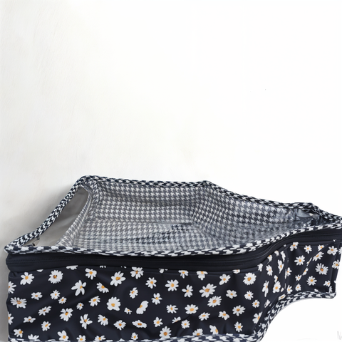 MIDNIGHT DAISY PRINT  BLOUSE COVER