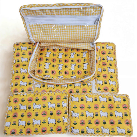 PICHWAI PASTURES Print Bridal Essential Pack