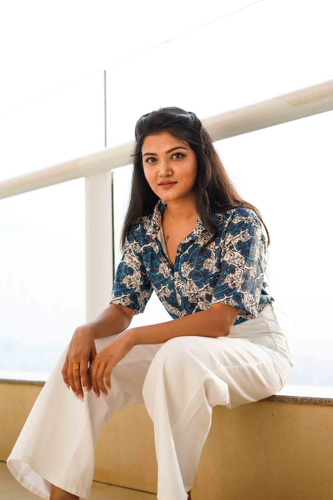 Curvy Waves Couple Shirts